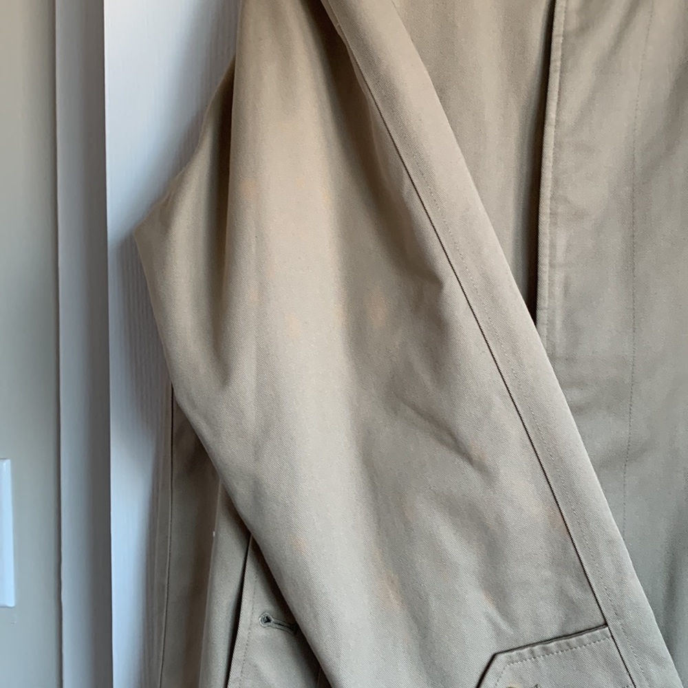 Vintage Burberry Coat with Removable Wool Lining - Picture 16 of 16